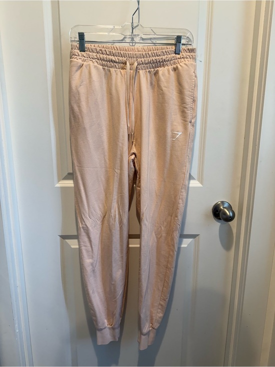 Gymshark Pants - Gymshark Essential Jogger Sweatpants Light Pink Women’s Medium